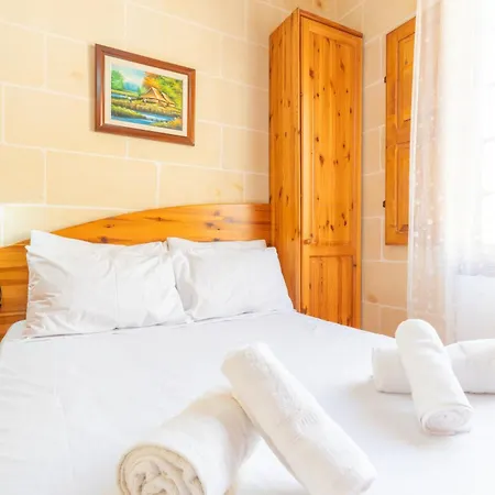 Lovely With Private Terrace In Zebbug, Gozo By 360 Estates * Zebbug (Southern Region)