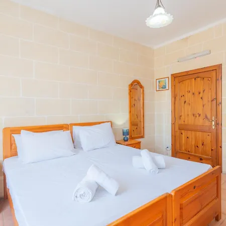 Ferienhaus Lovely With Private Terrace In Zebbug, Gozo By 360 Estates Żebbuġ