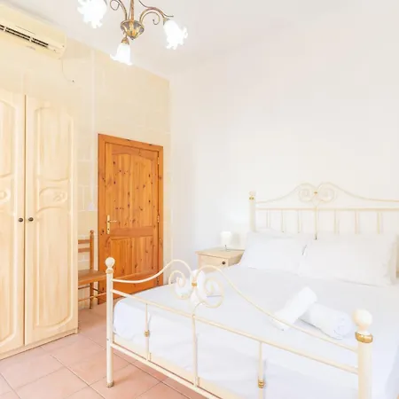 Lovely With Private Terrace In Zebbug, Gozo By 360 Estates * Żebbuġ