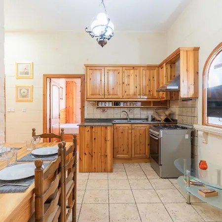 Ferienhaus Lovely With Private Terrace In Zebbug, Gozo By 360 Estates Żebbuġ